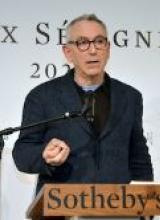Photo de Martin Rueff faisant son discours de réception du prix Sévigné. Par David Raynal